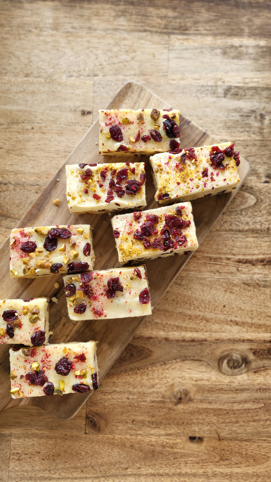 Cranberry cashew slice